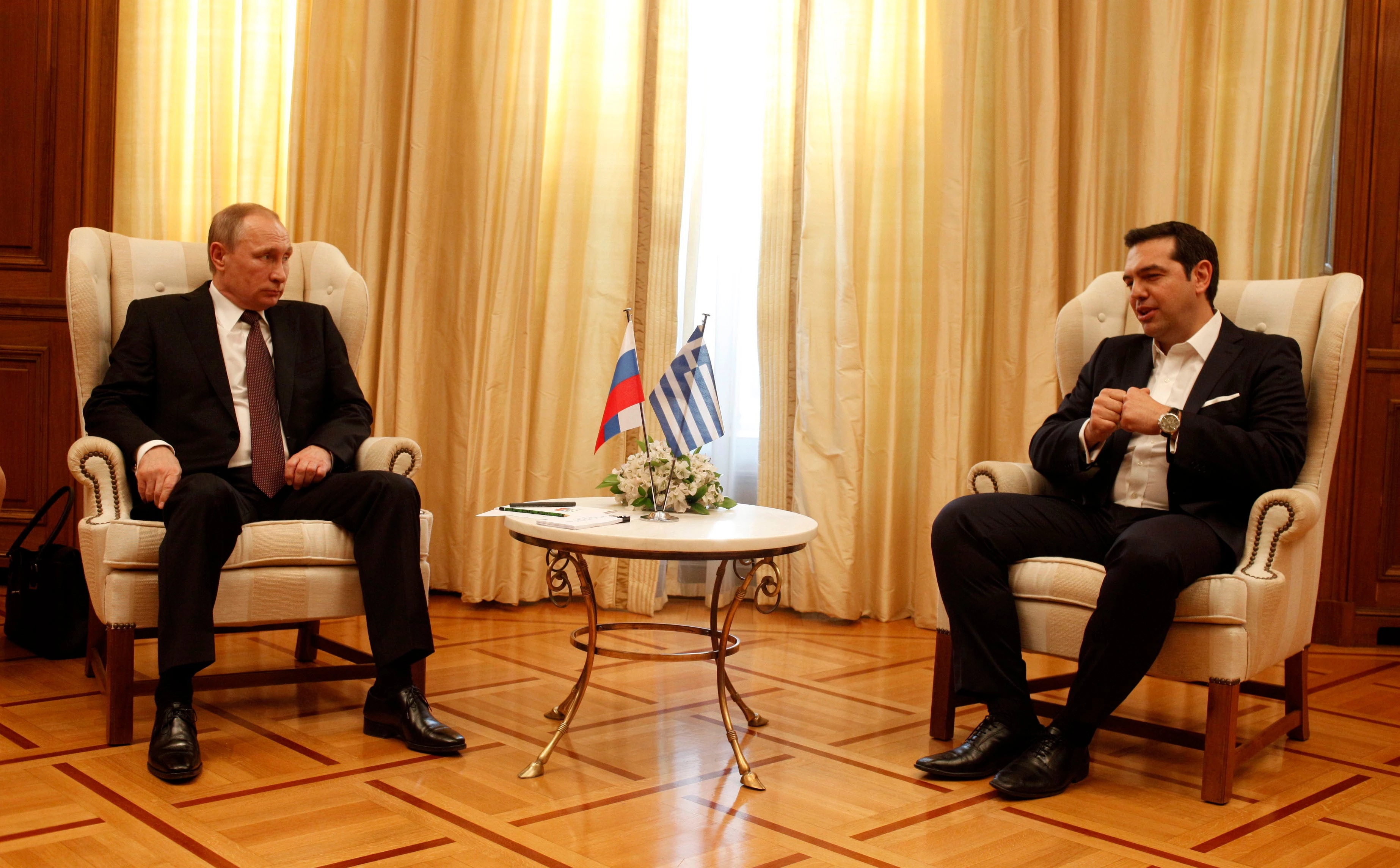 Σφόδρα ενοχλημένη η Μόσχα με τους Τσίπρα-Κοτζιά: Τι αναφέρει το Κρεμλίνο για το Τζέφρι Πάιατ  – Τα αντίποινα της Μόσχας αναμένει η αμερικανόφιλη Κυβέρνηση